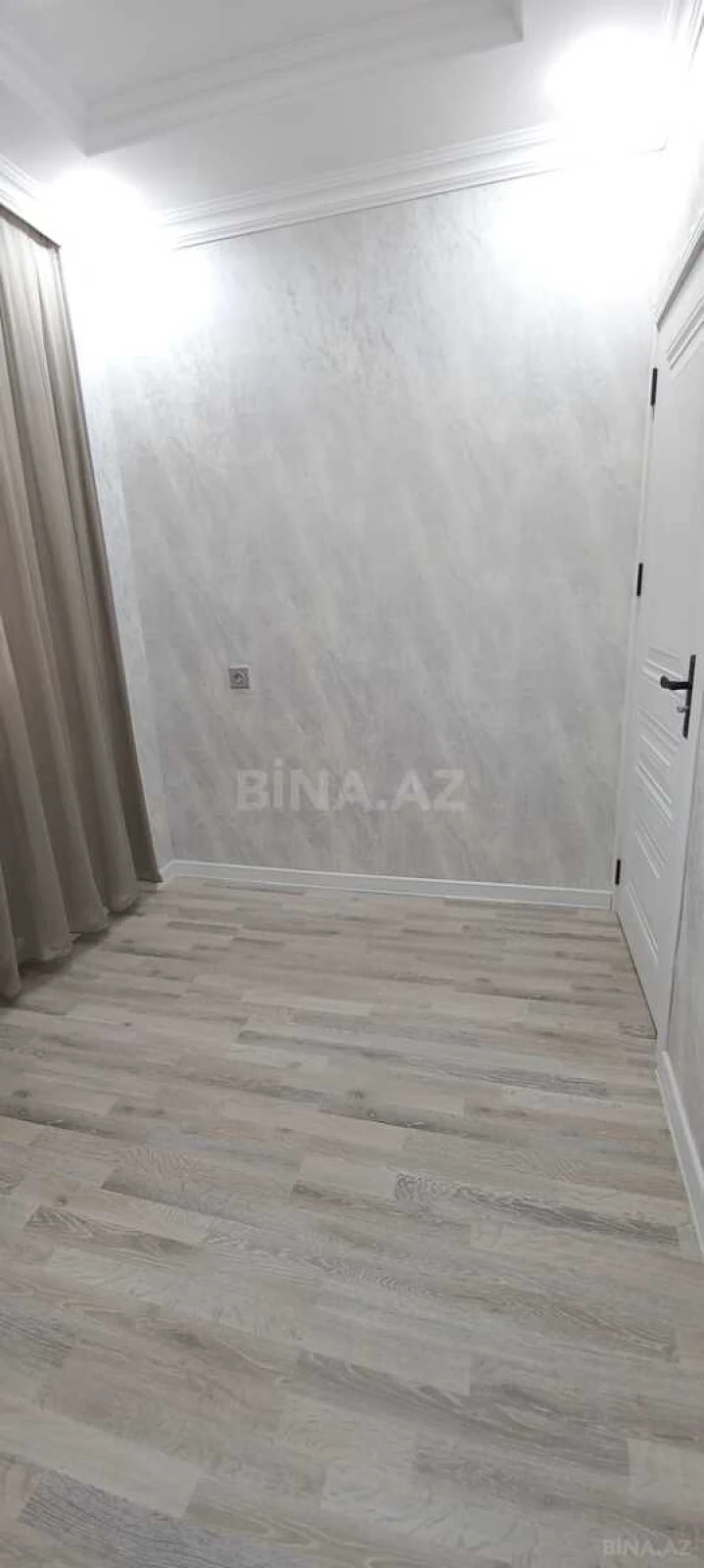 Satılır 3 otaqlı mənzil 70 m²
