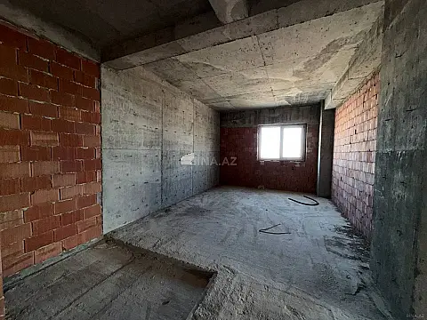 Satılır 3 otaqlı mənzil 157 m²