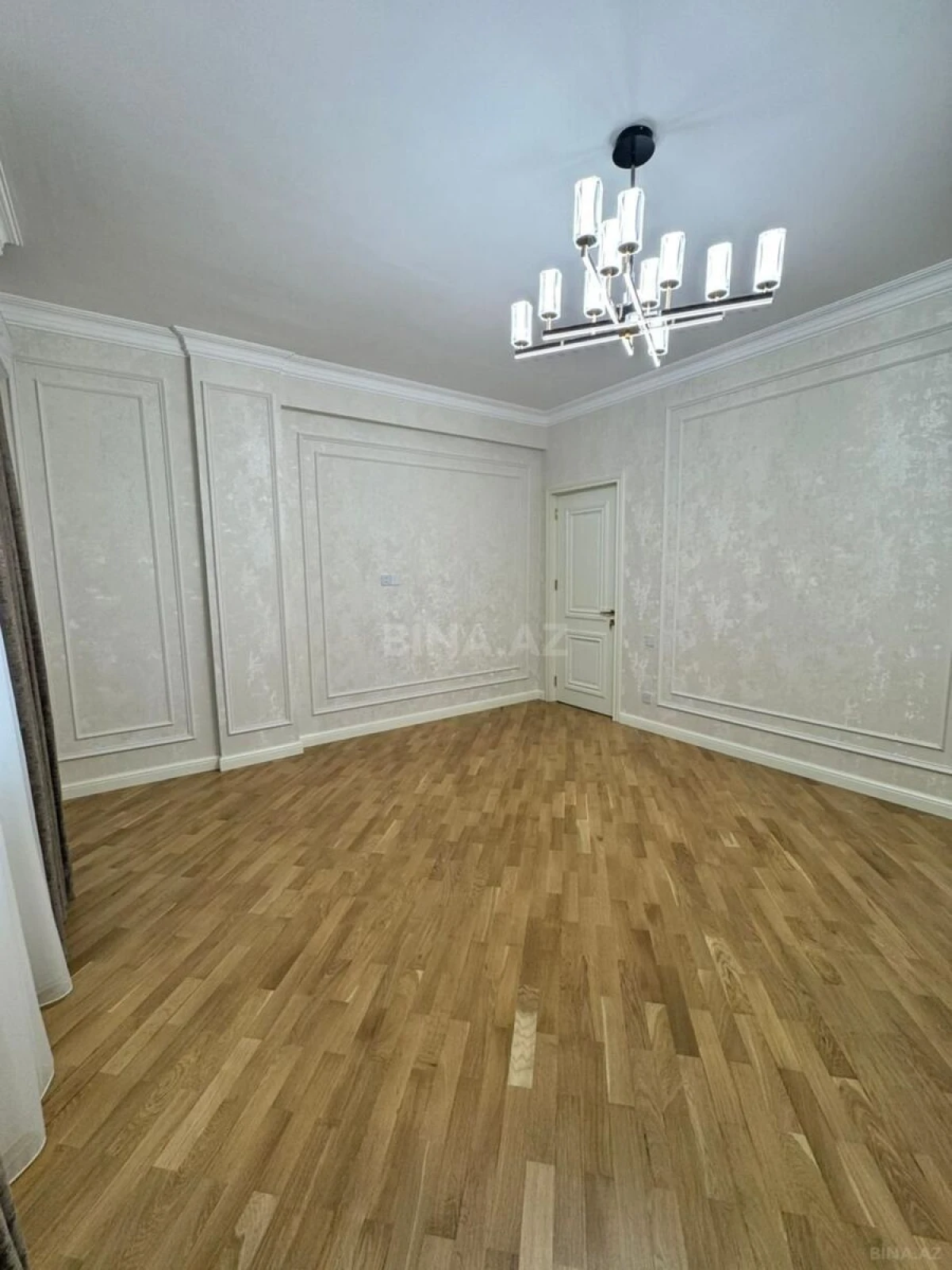 Satılır 2 otaqlı mənzil 80 m²