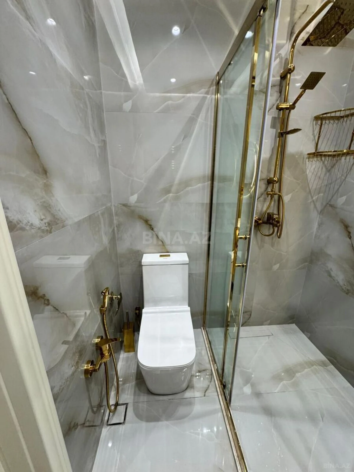 Satılır 2 otaqlı mənzil 80 m²