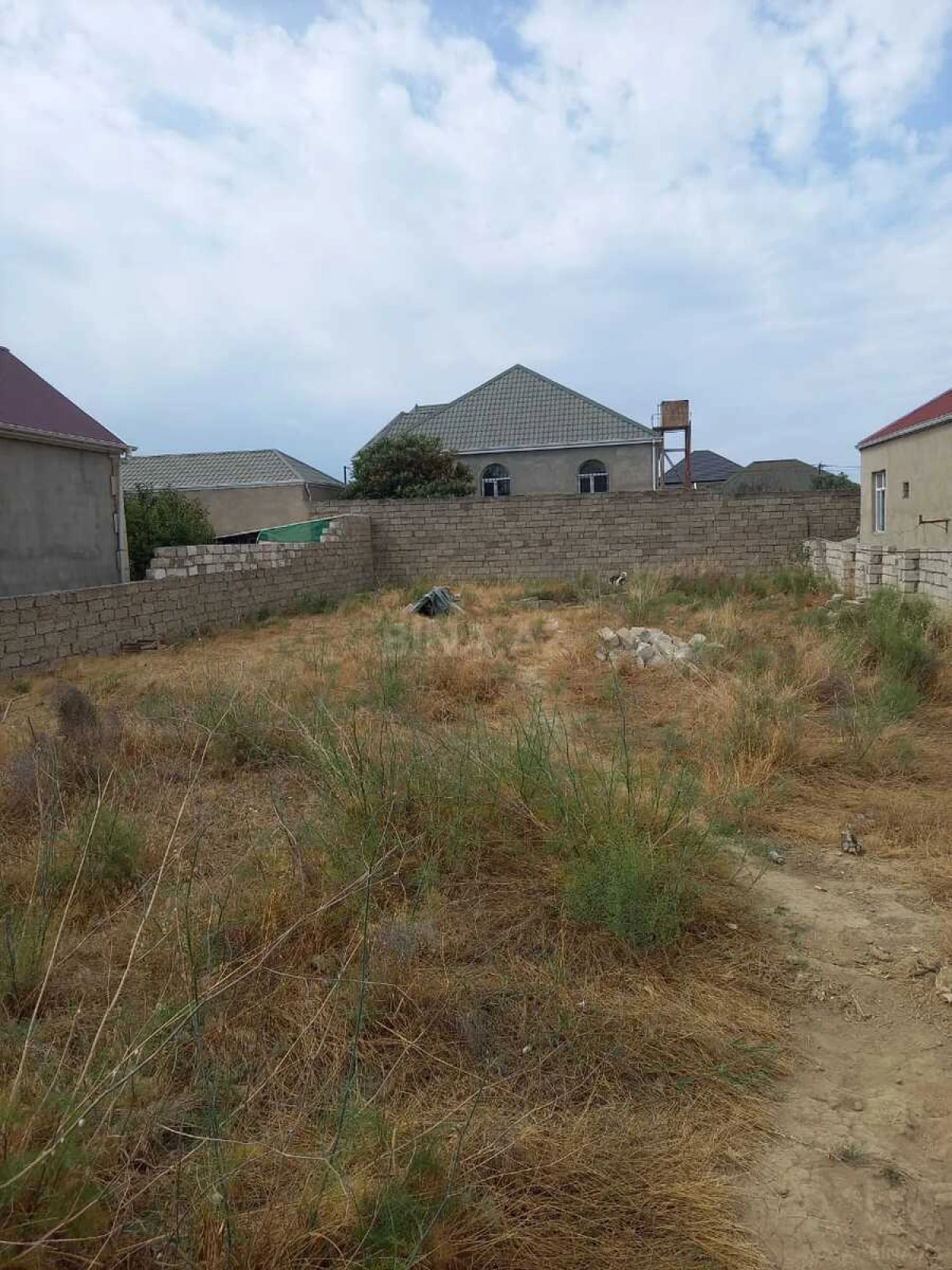 Satılır torpaq sahəsi 4 m²