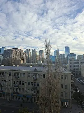 Satılır 3 otaqlı mənzil 80 m²