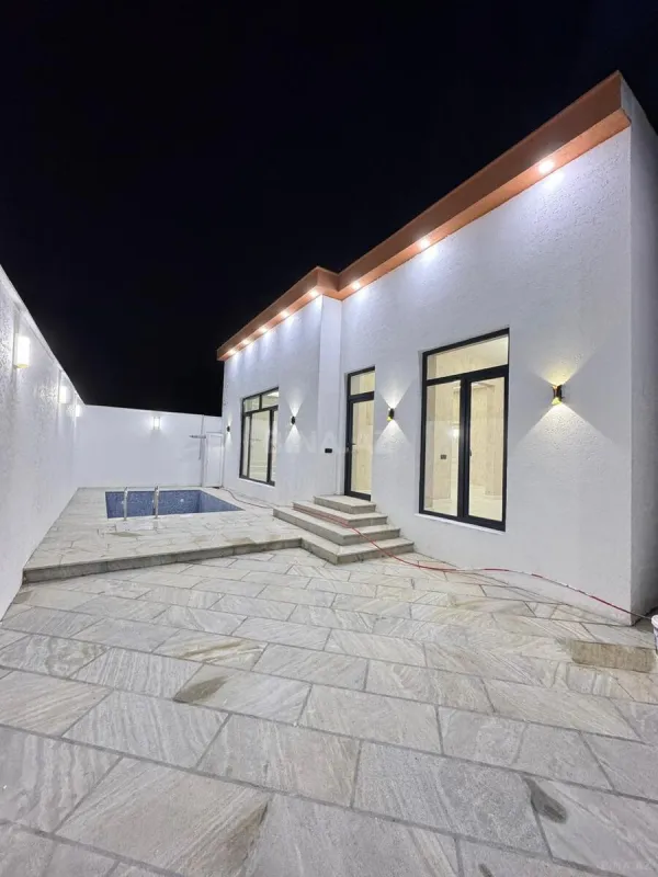 Satılır 4 otaqlı həyət evi 150 m²