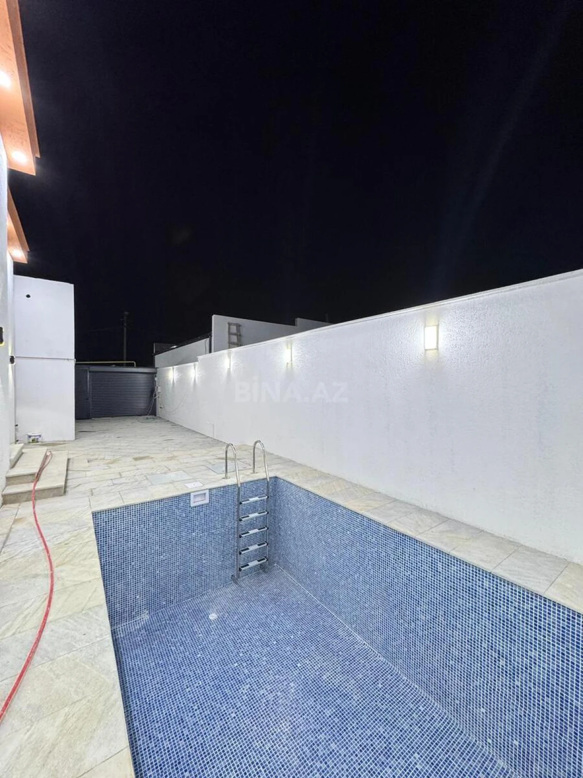 Satılır 4 otaqlı həyət evi 150 m²