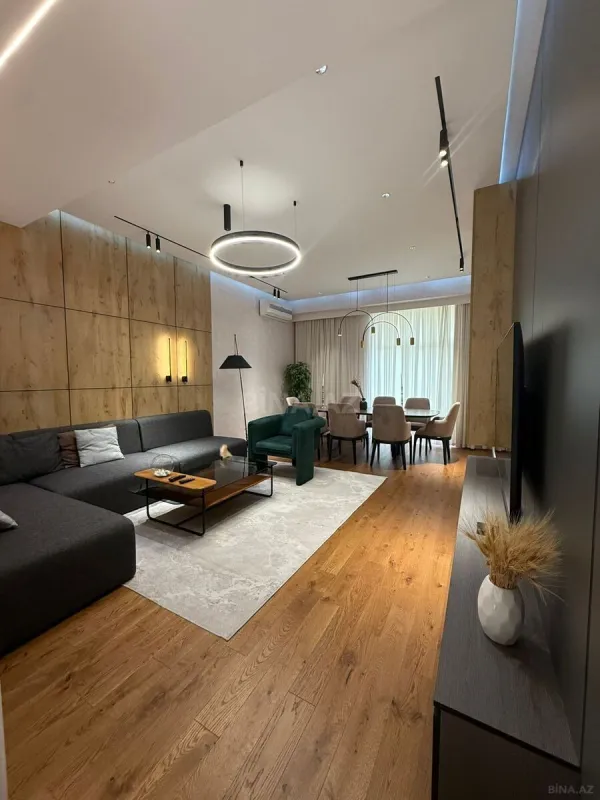 Kirayə verilir 3 otaqlı mənzil 140 m²
