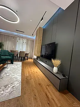 Kirayə verilir 3 otaqlı mənzil 140 m²
