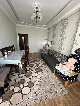Satılır 2 otaqlı mənzil 55 m²