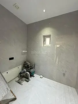 Satılır 4 otaqlı həyət evi 130 m²