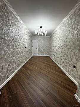 Satılır 2 otaqlı mənzil 70 m²