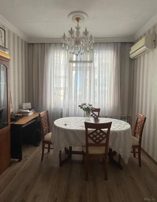 Satılır 2 otaqlı mənzil 47 m²