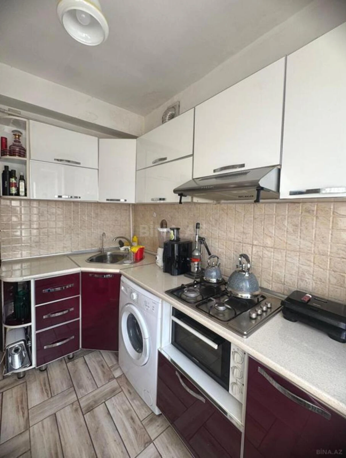 Satılır 2 otaqlı mənzil 47 m²