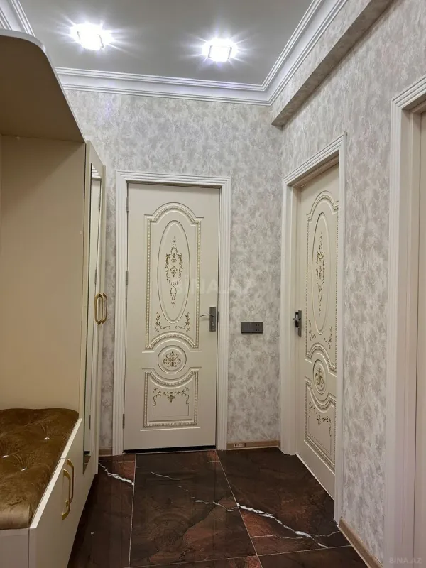 Satılır 3 otaqlı mənzil 73 m²