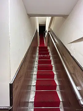 Kirayə verilir obyekt 330 m²