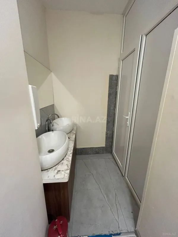 Kirayə verilir obyekt 330 m²