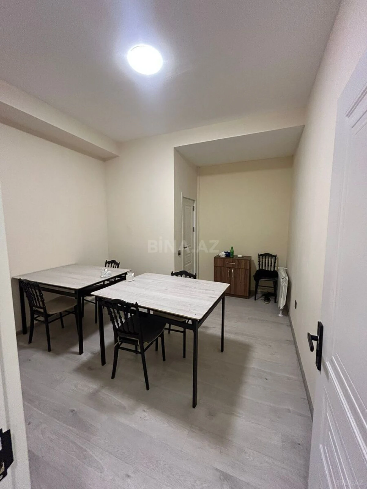 Kirayə verilir obyekt 330 m²