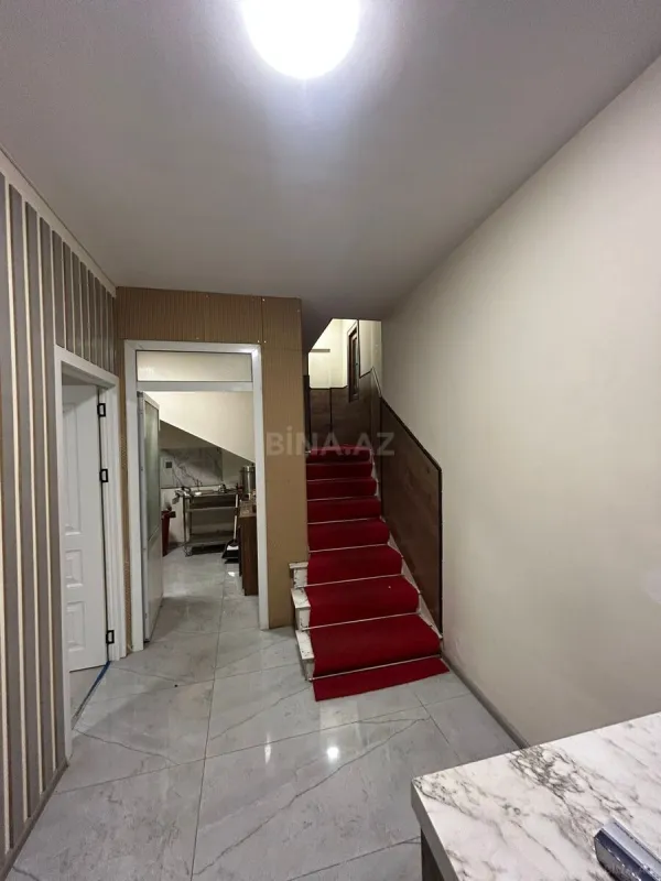 Kirayə verilir obyekt 330 m²