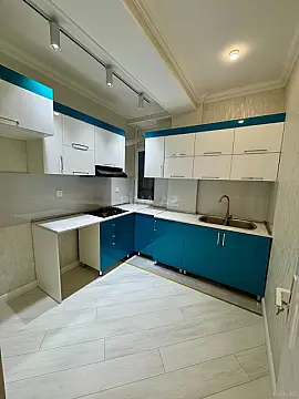 Satılır 3 otaqlı mənzil 83 m²