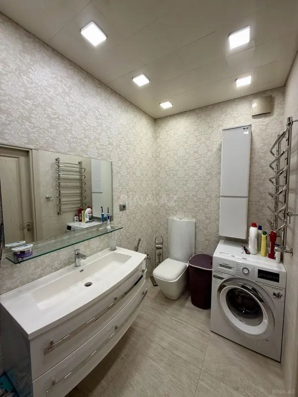 Satılır 3 otaqlı mənzil 167 m²