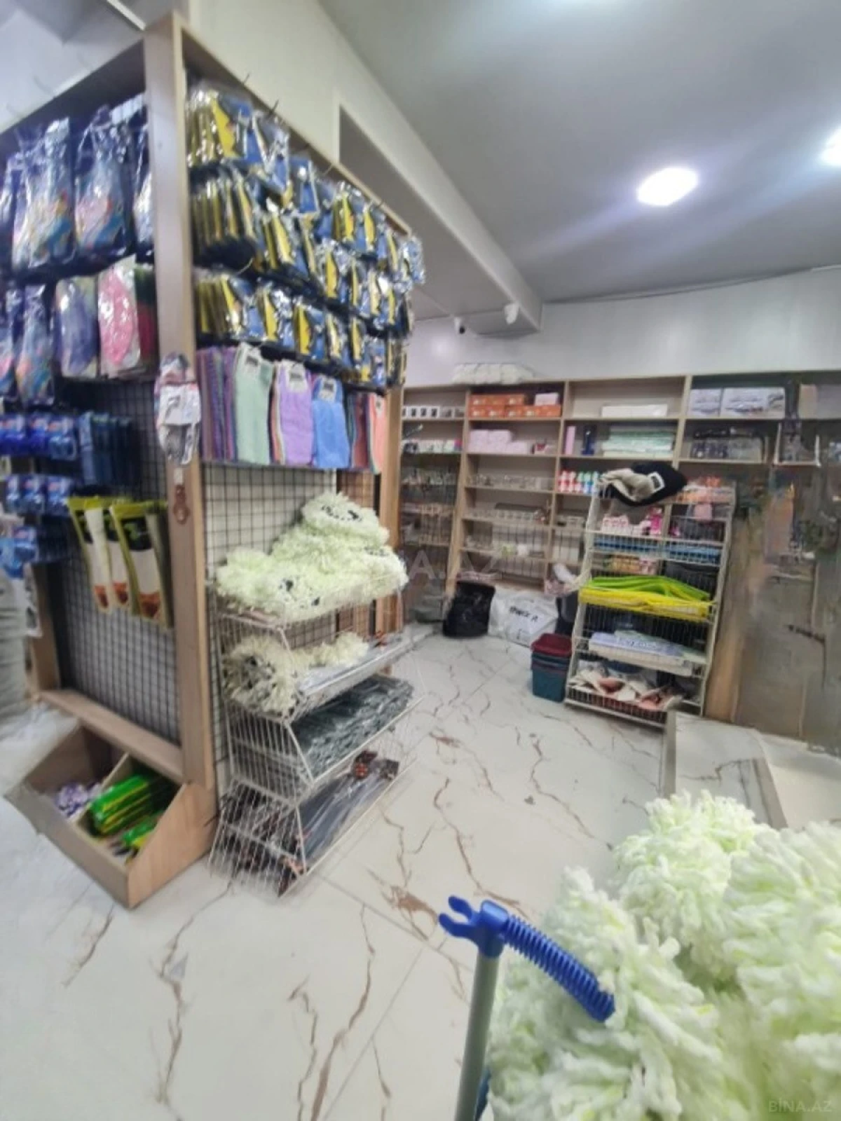 Satılır obyekt 90 m²