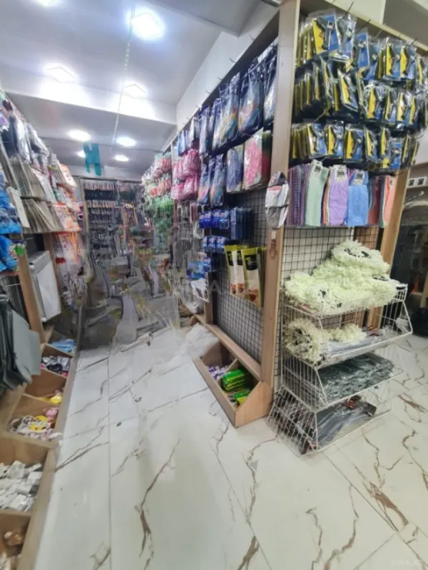 Satılır obyekt 90 m²