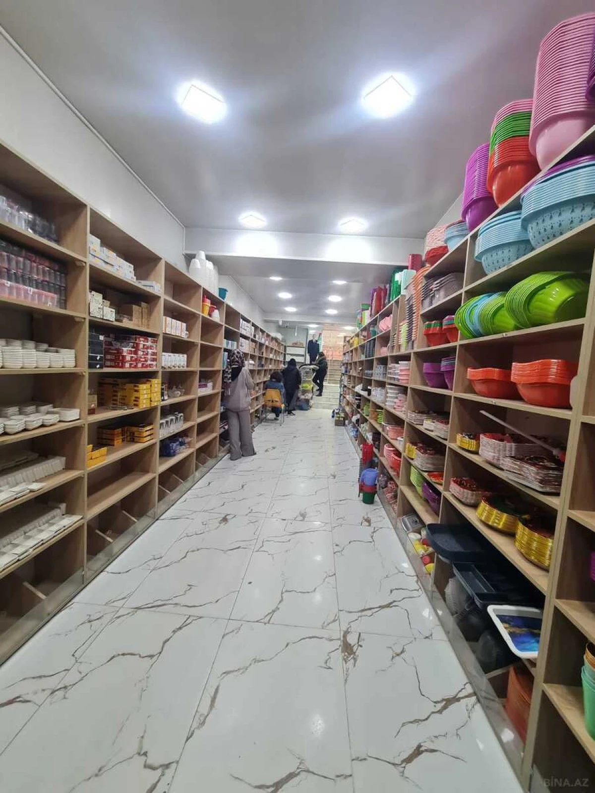 Satılır obyekt 90 m²