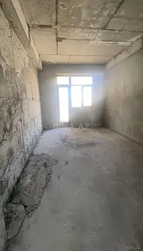 Satılır 6 otaqlı mənzil 308 m²