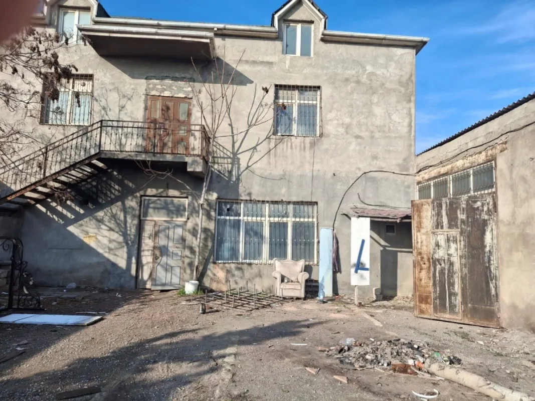 Kirayə verilir obyekt 110 m²