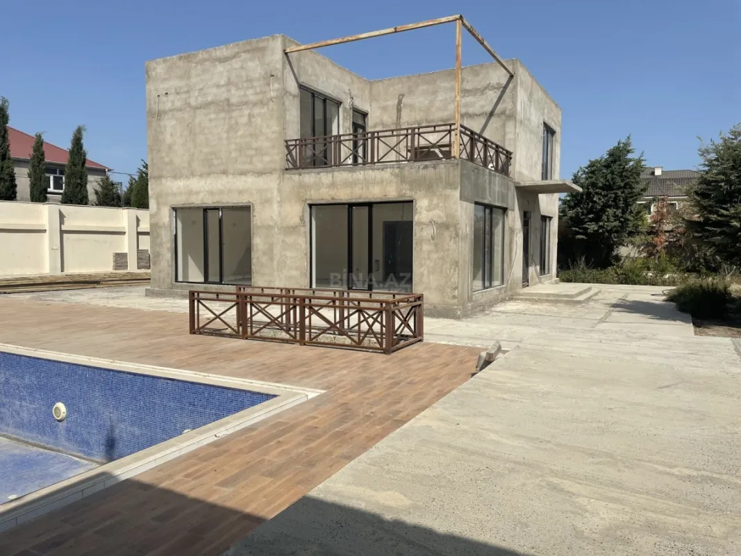 Satılır 5 otaqlı həyət evi 208 m²