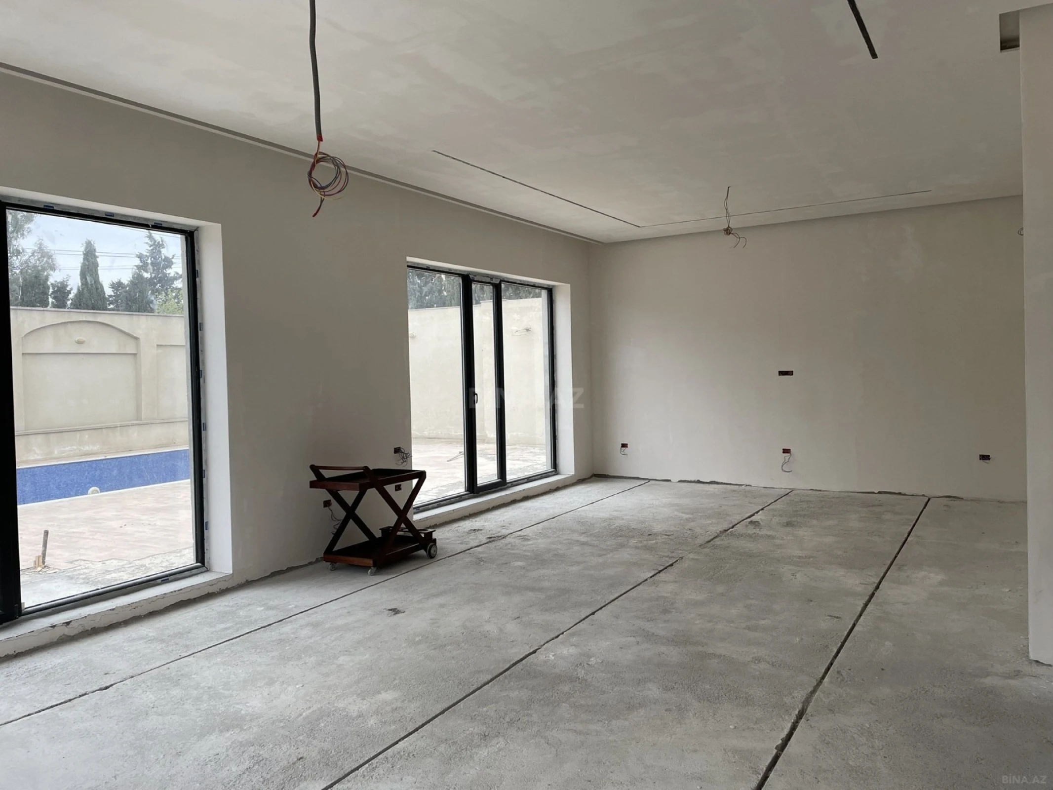 Satılır 5 otaqlı həyət evi 208 m²