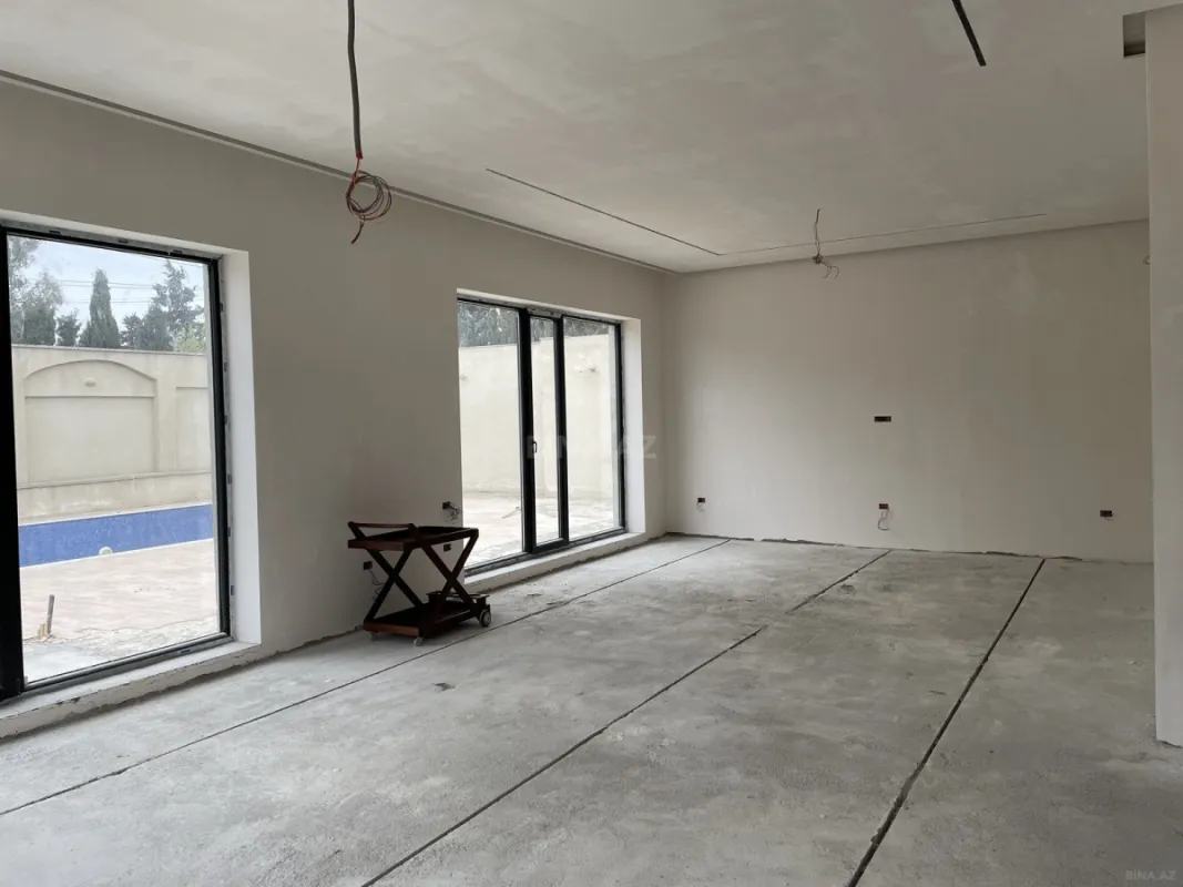 Satılır 5 otaqlı həyət evi 208 m²