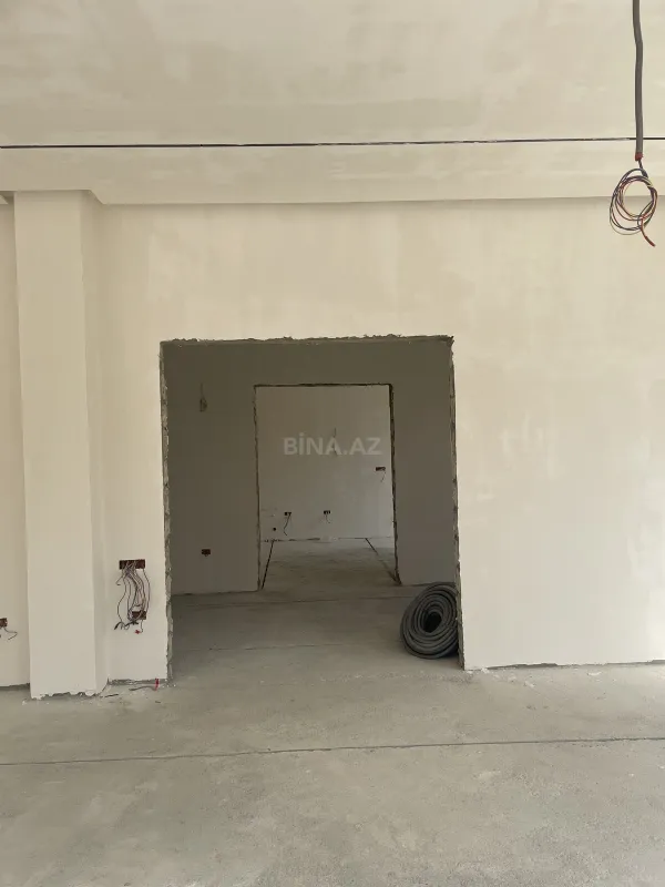 Satılır 5 otaqlı həyət evi 208 m²