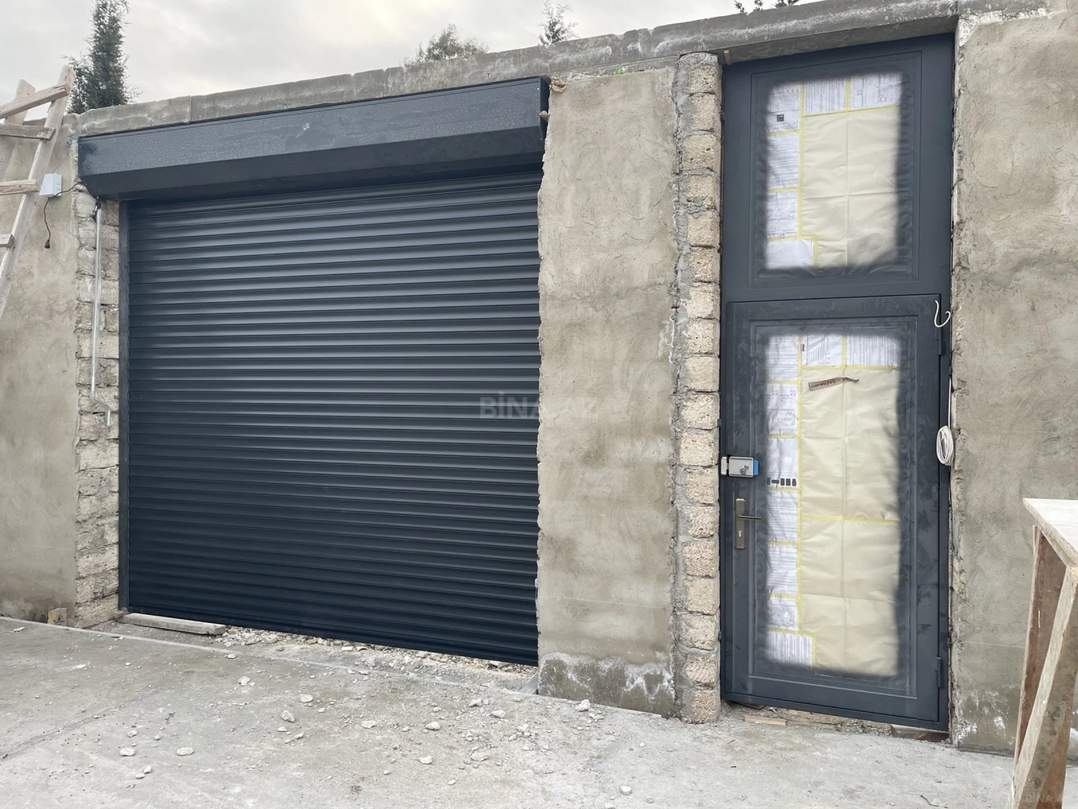 Satılır 5 otaqlı həyət evi 208 m²