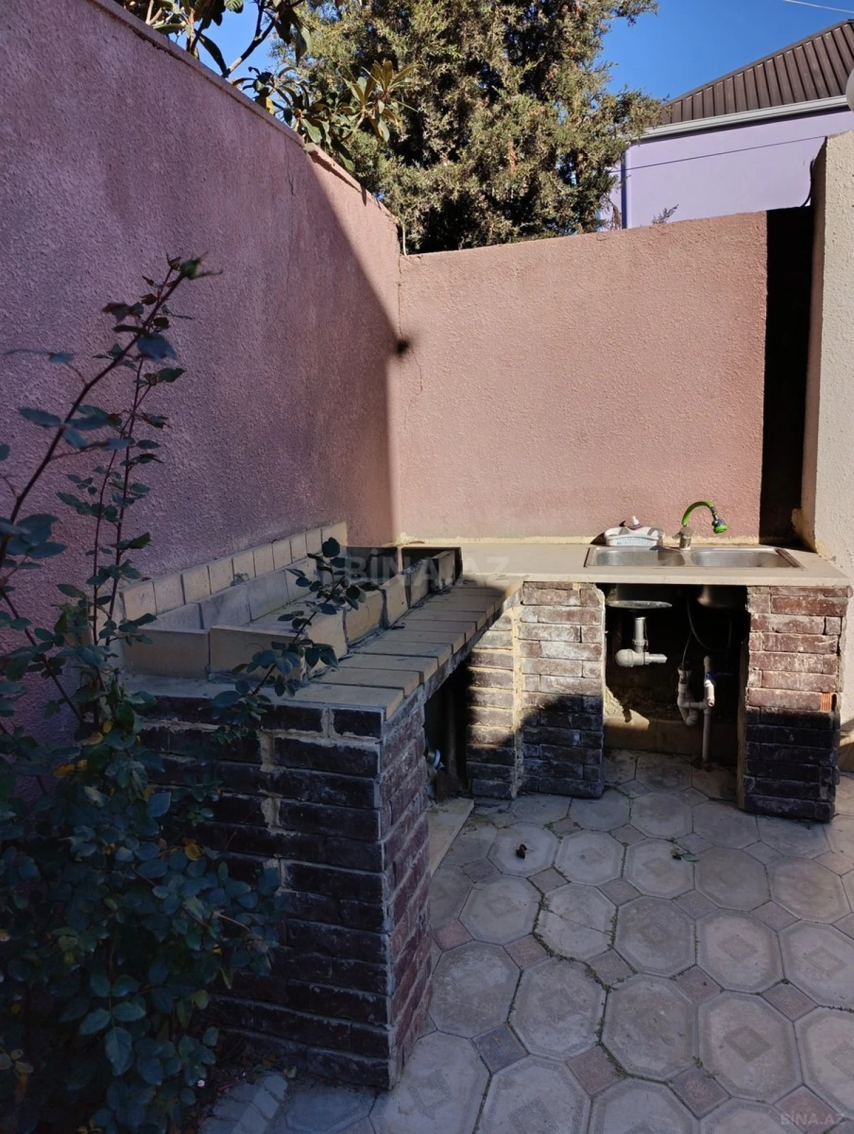 Satılır 4 otaqlı həyət evi 120 m²