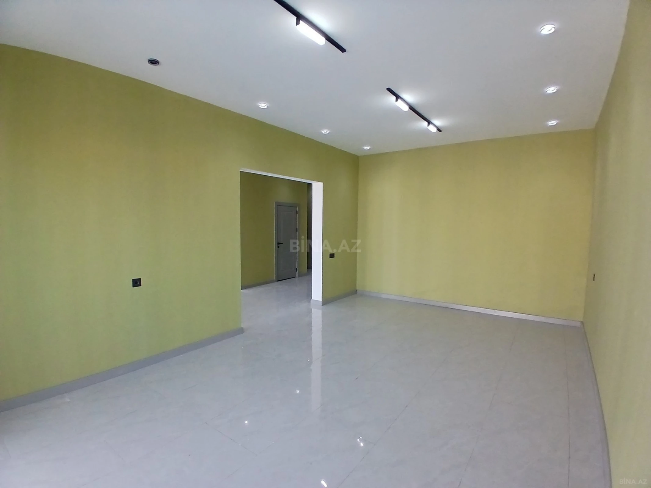 Satılır 5 otaqlı həyət evi 155 m²