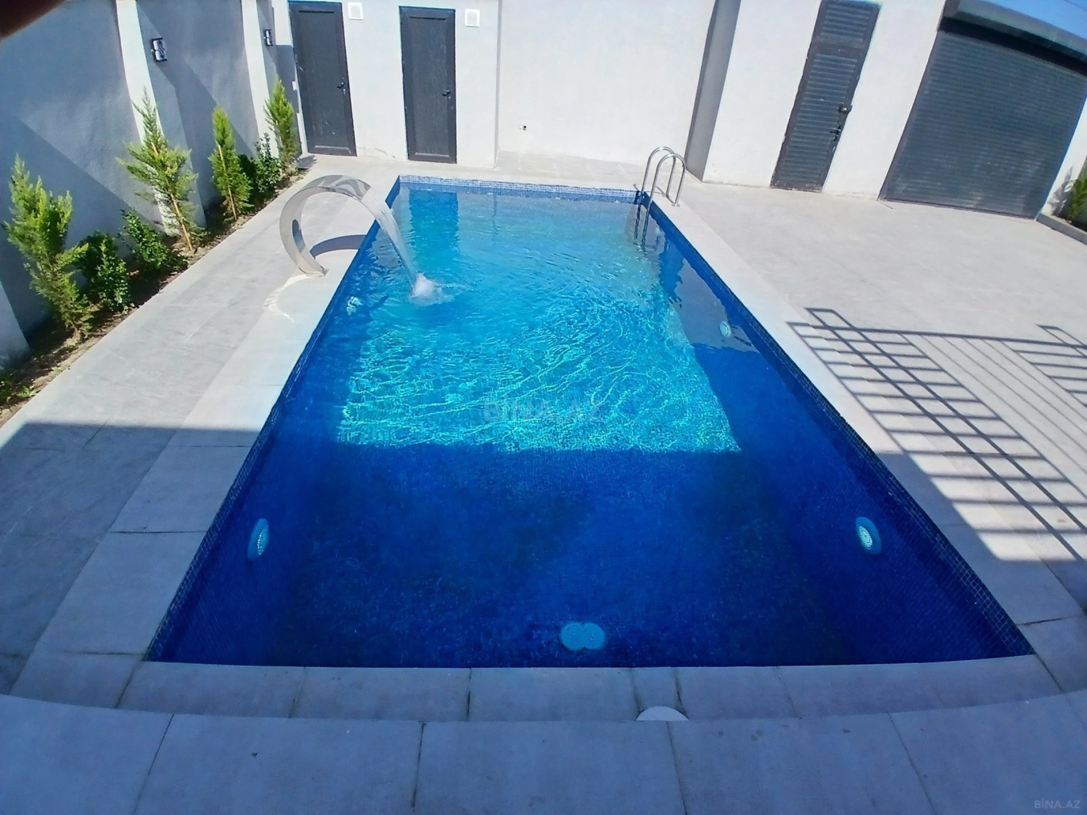 Satılır 5 otaqlı həyət evi 155 m²