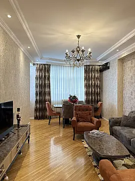 Satılır 3 otaqlı mənzil 150 m² — Bakı 3 otaq 150.00 m²