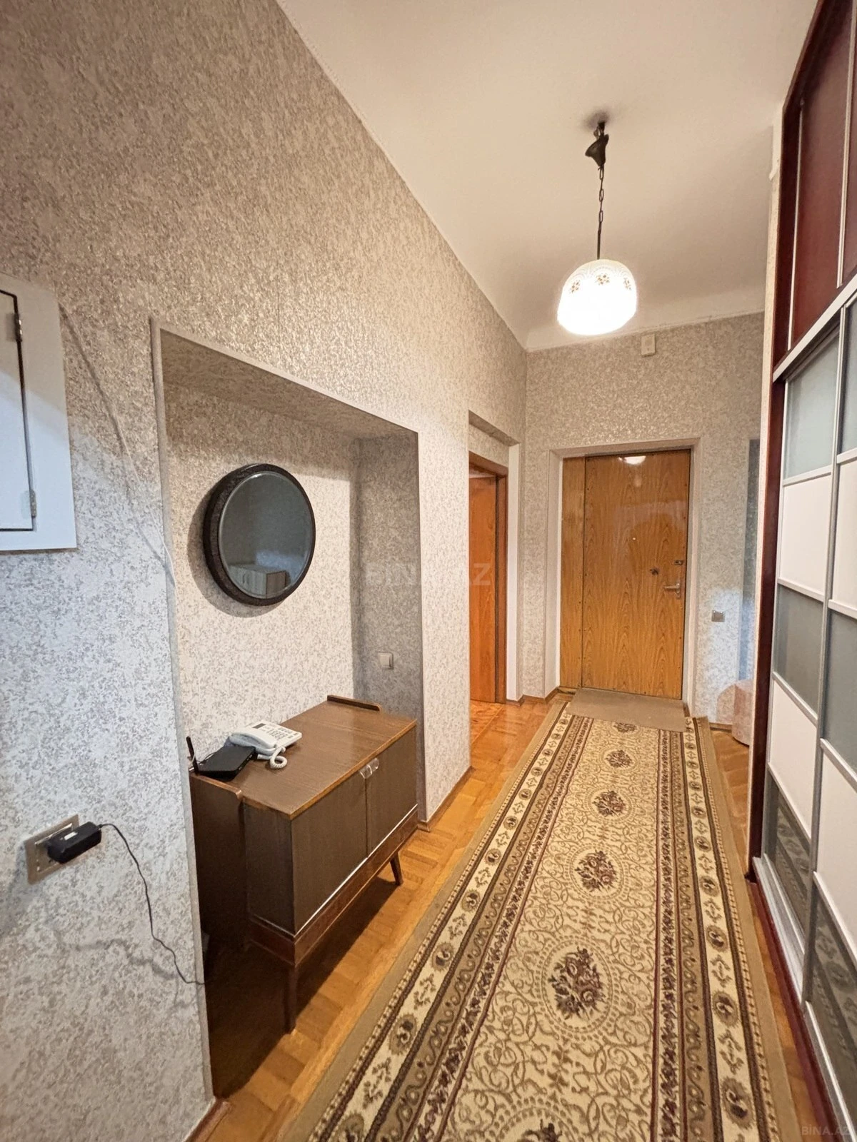 Kirayə verilir 3 otaqlı mənzil 100 m²