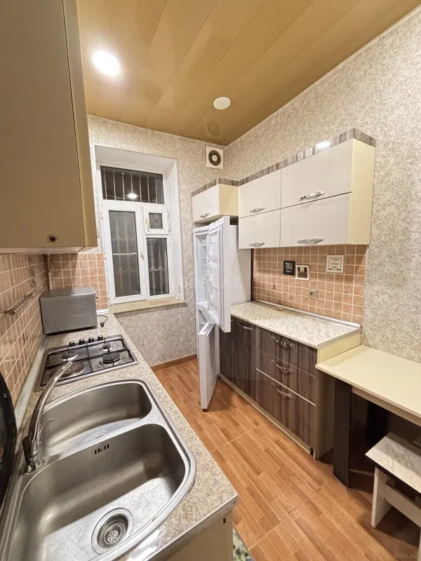 Kirayə verilir 3 otaqlı mənzil 100 m²