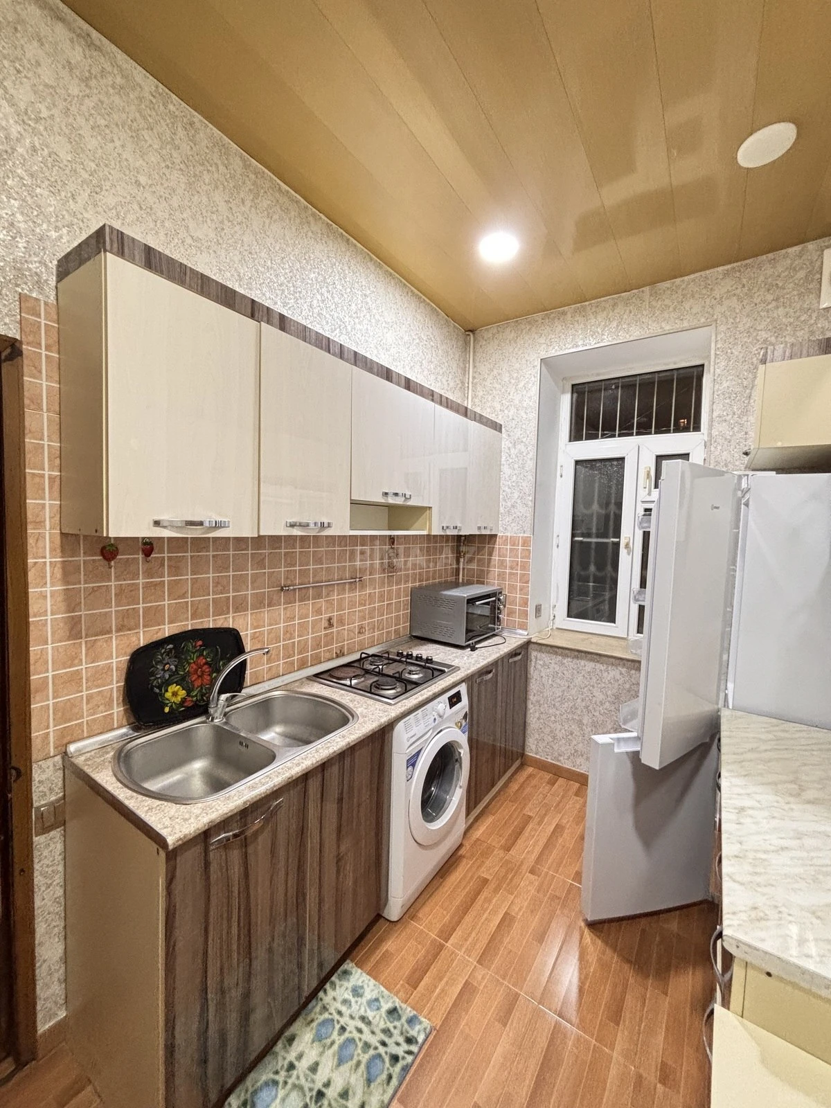 Kirayə verilir 3 otaqlı mənzil 100 m²