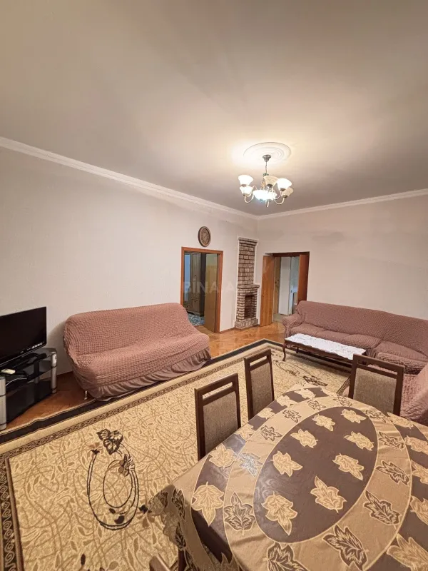 Kirayə verilir 3 otaqlı mənzil 100 m²