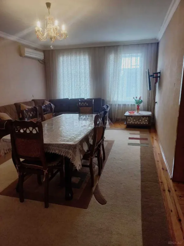Satılır 4 otaqlı həyət evi 120 m²