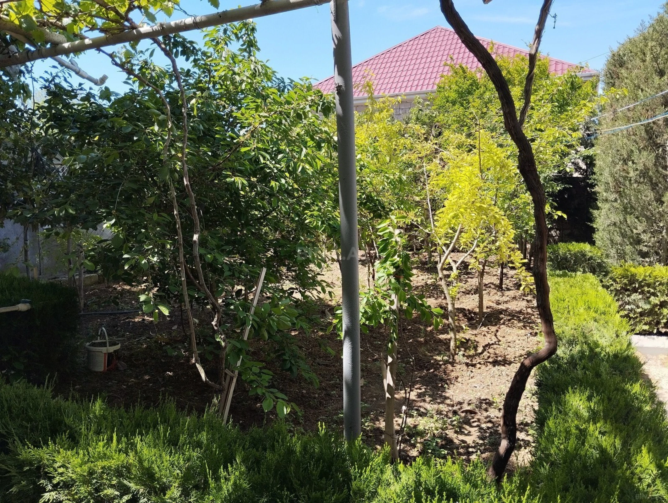 Satılır 4 otaqlı həyət evi 120 m²