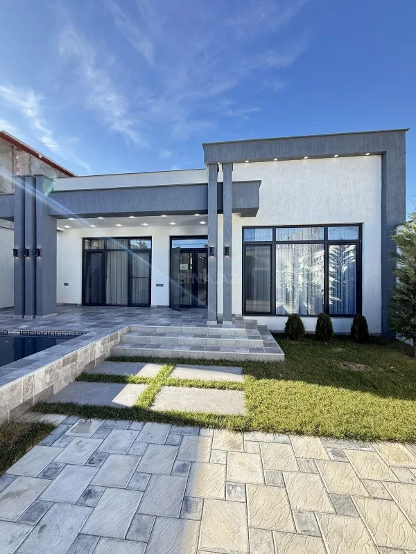 Satılır 4 otaqlı həyət evi 160 m²