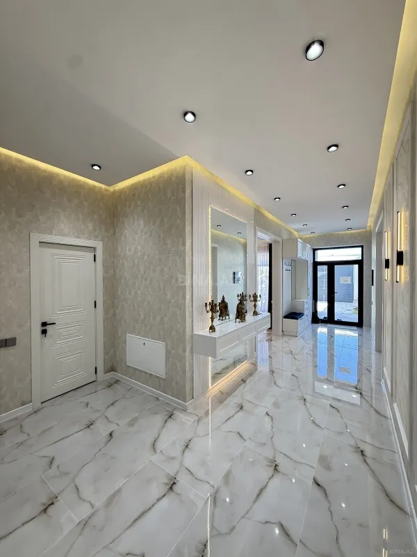 Satılır 4 otaqlı həyət evi 160 m²