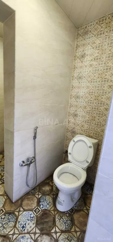 Satılır 4 otaqlı həyət evi 200 m²