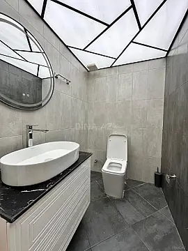 Satılır 2 otaqlı mənzil 89 m²