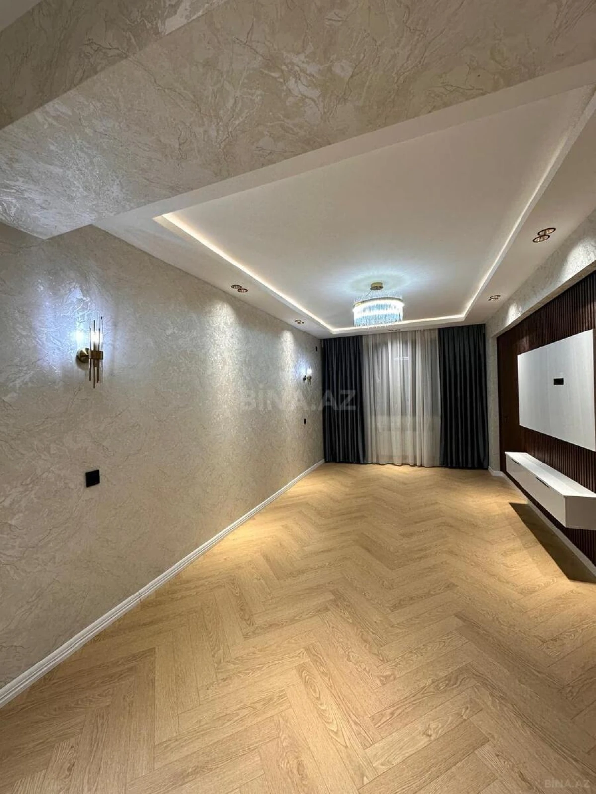 Satılır 2 otaqlı mənzil 89 m²