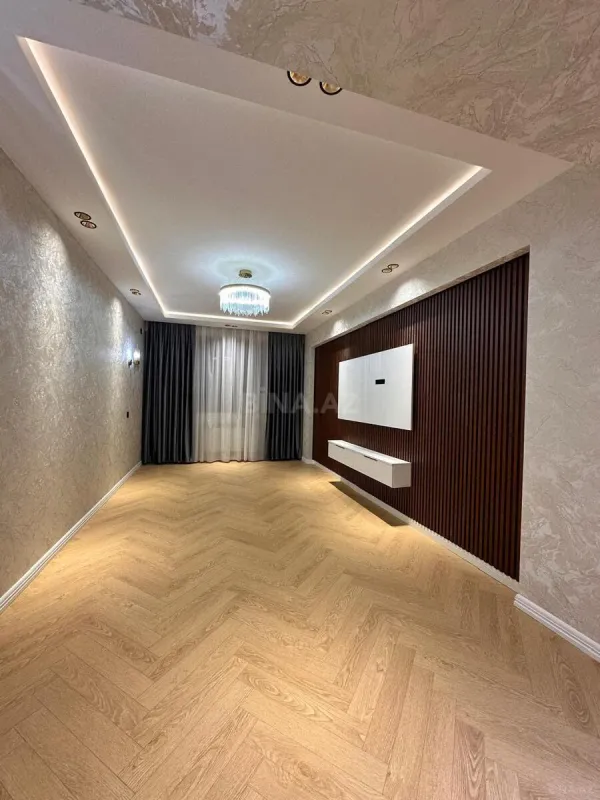 Satılır 2 otaqlı mənzil 89 m²
