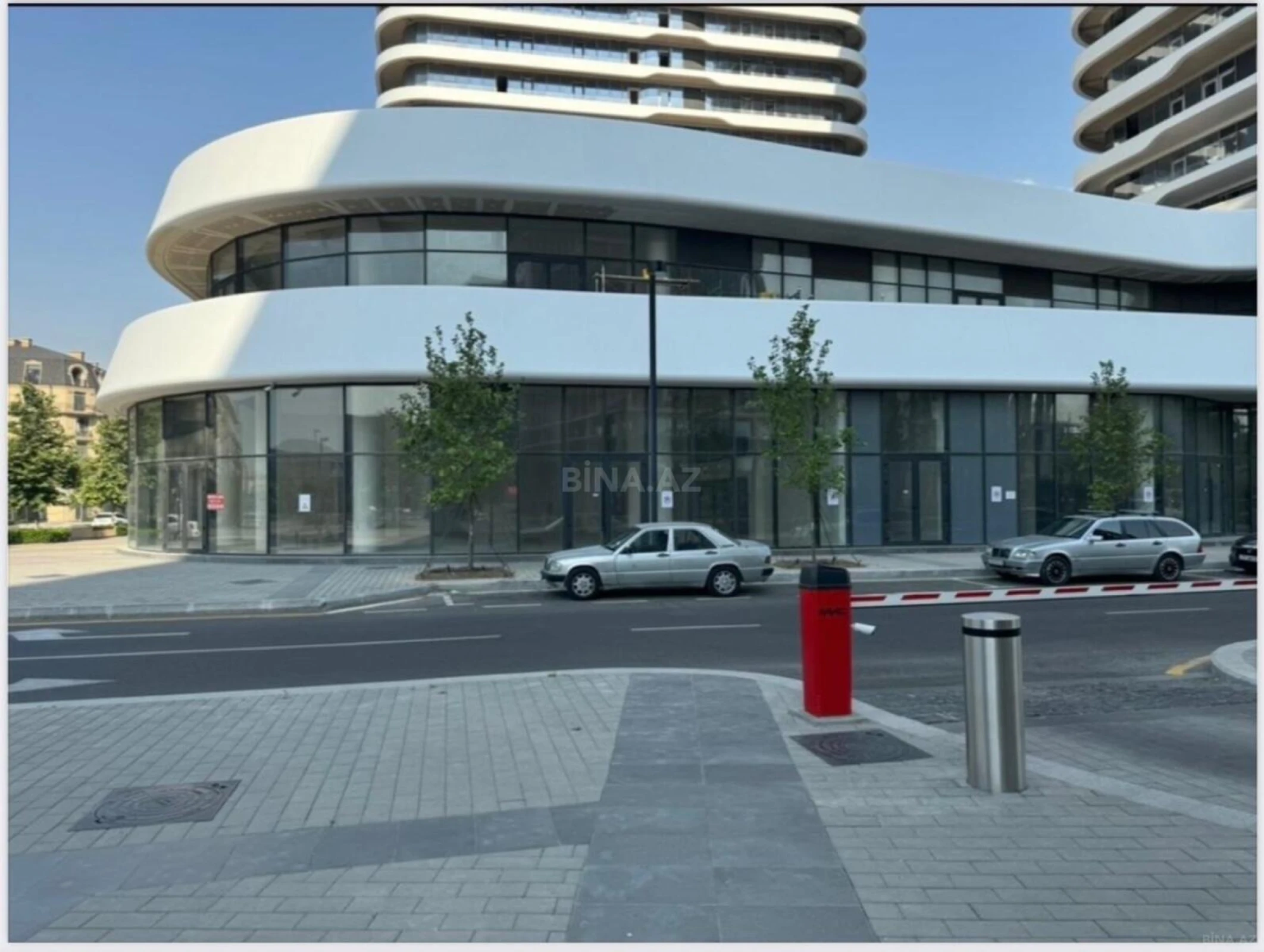 Kirayə verilir obyekt 1328 m²