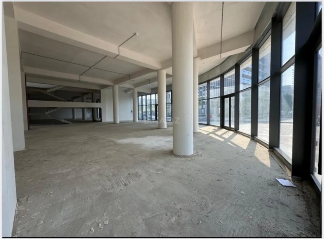 Kirayə verilir obyekt 1328 m²